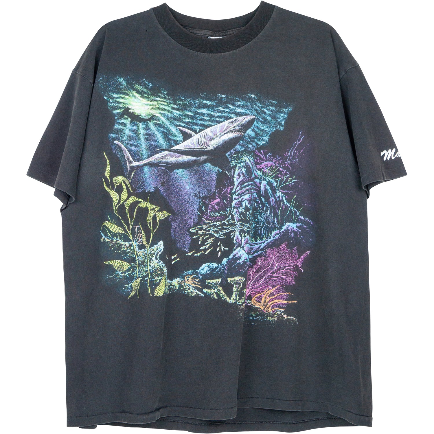 VINTAGE MAUI SHARK TEE